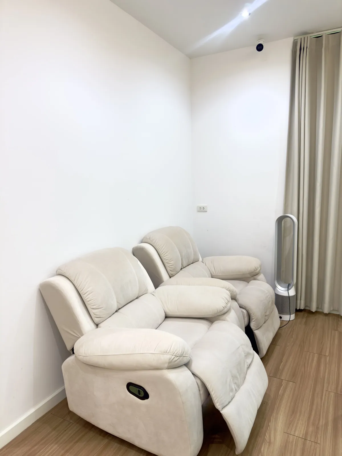 ห้องทรีตเมนต์ Onnyx Clinic