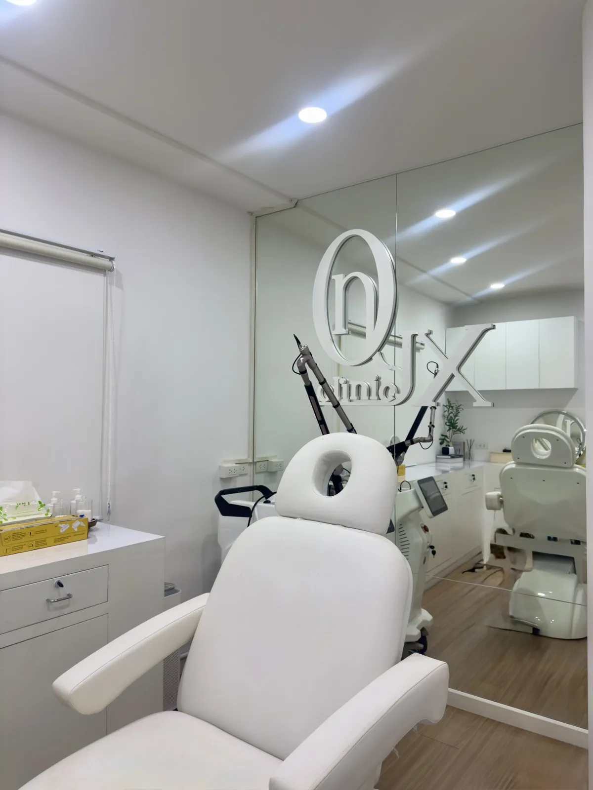 ห้องหัตถการ Onnyx Clinic